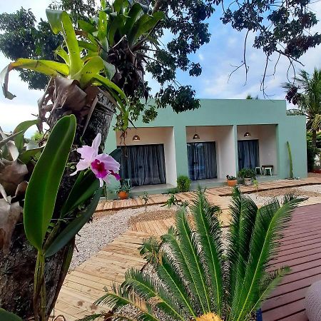 Mana Mariscal Hospedagem ボンビーニャス エクステリア 写真